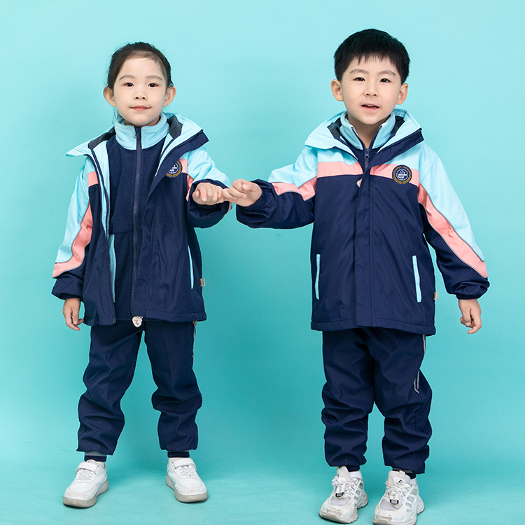 中小学生冬季校服